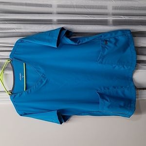 Woman's Jockey XL scrub top.